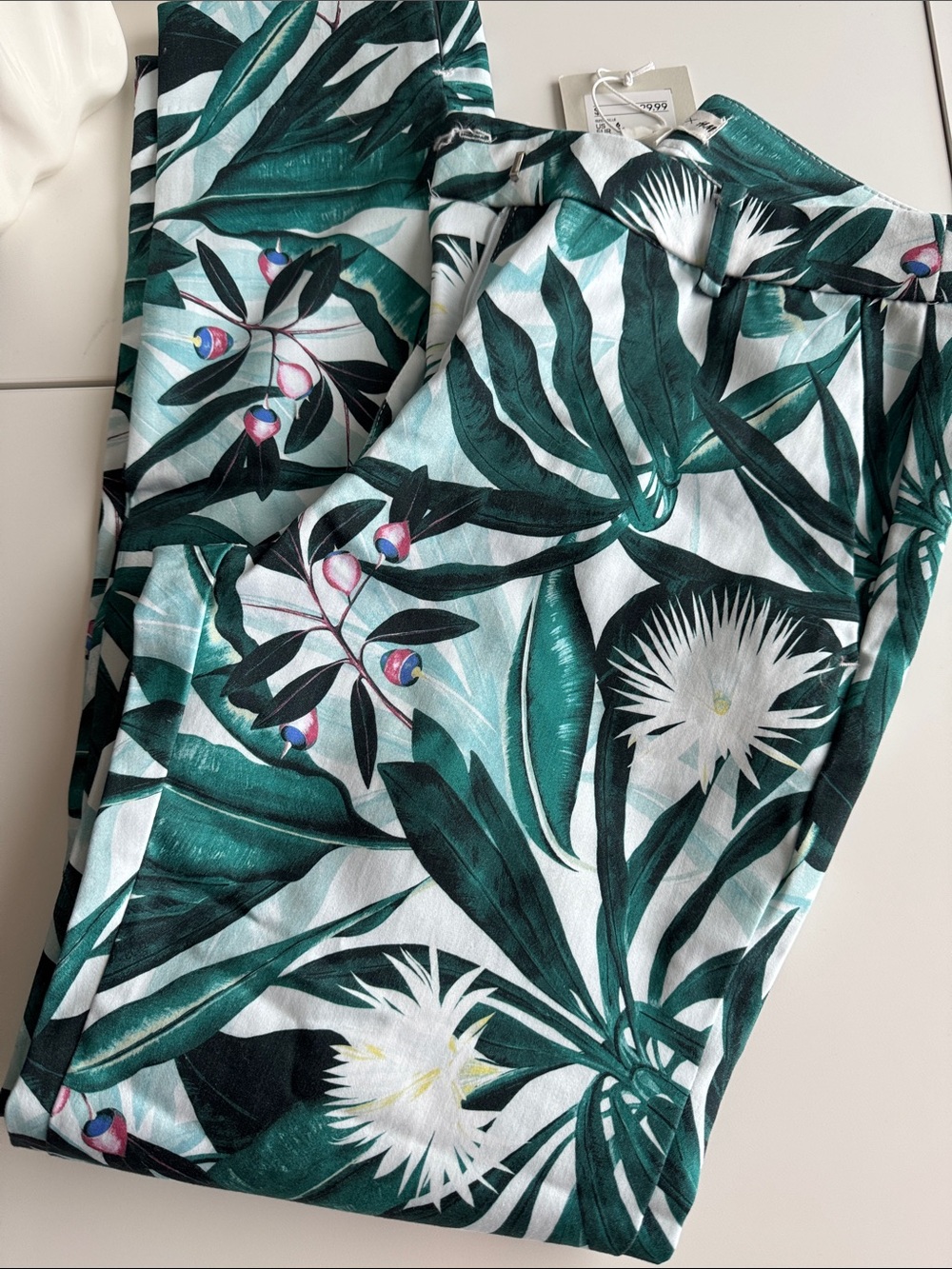H&M Anna Glover Tropical Leaf Pants in Dark Green & White